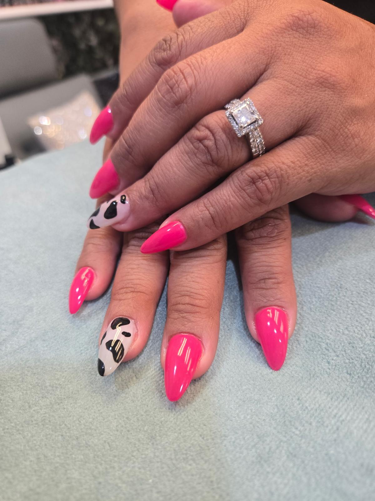 Long square purple acrylic set with floral butterfly accent — Allegro El Paso