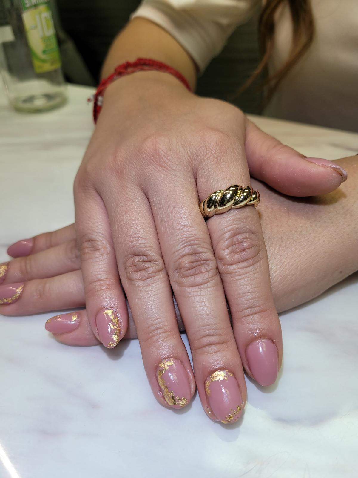 Ombre pink nail design with gold foil accents — Allegro El Paso